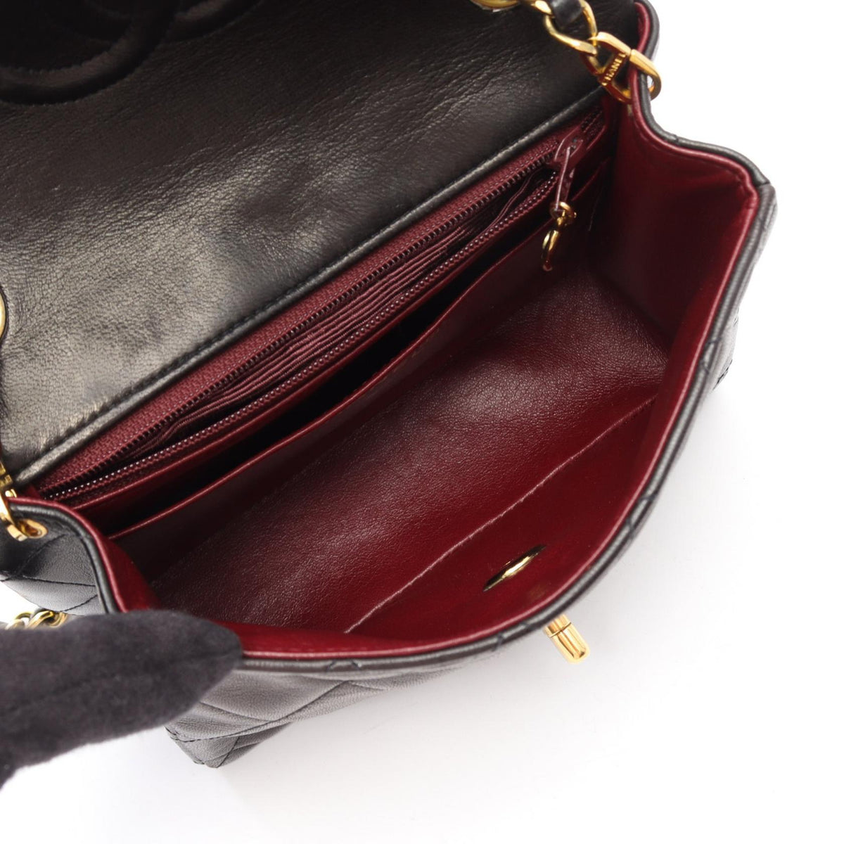 CHANEL Black Mini Matelasse Lambskin (sheep leather) 2104102522106