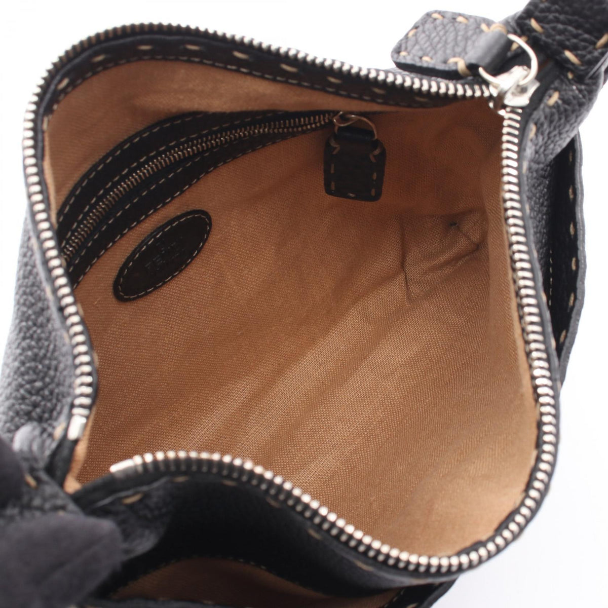 FENDI Selleria Shoulder Bag Black leather 2101219983004