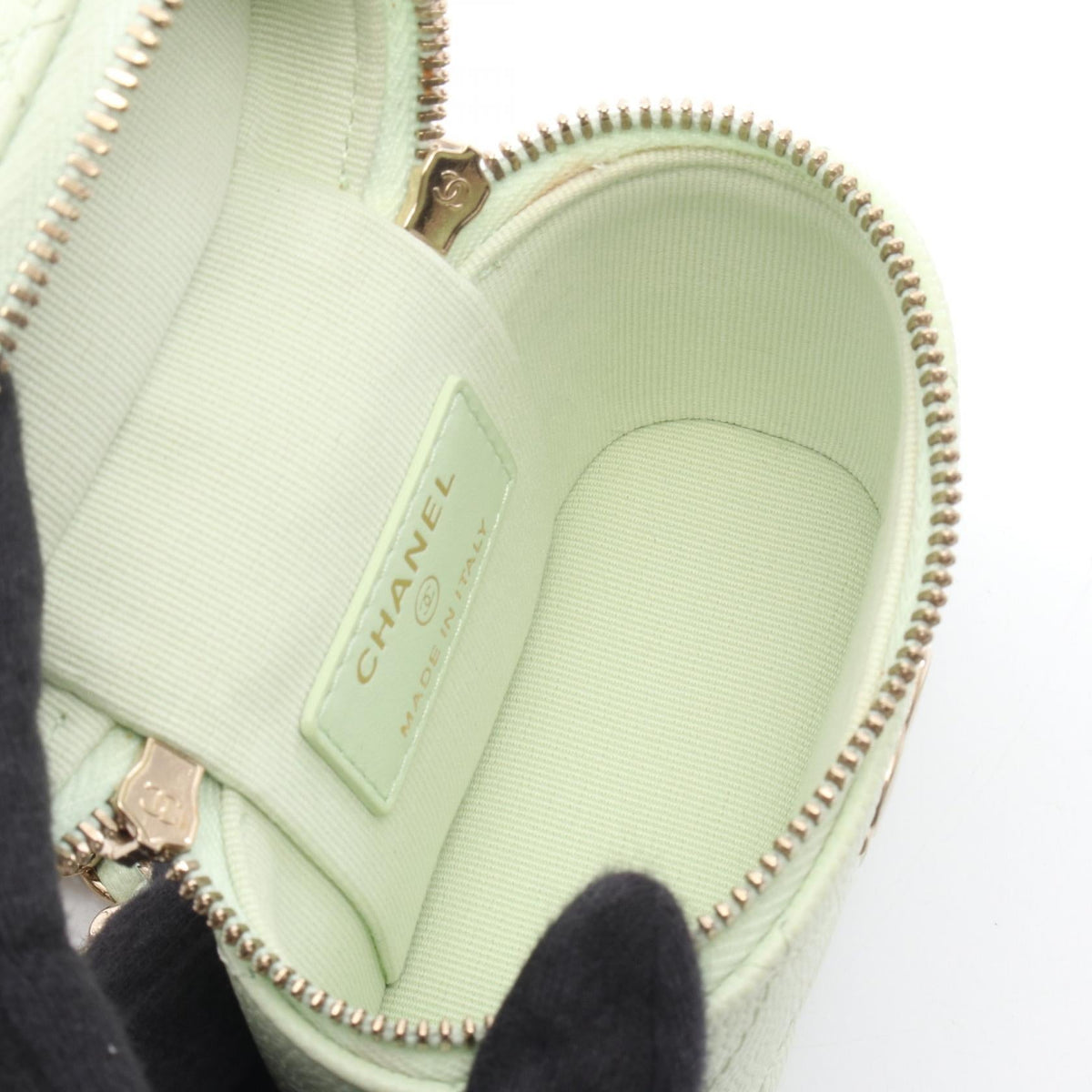 CHANEL Green Matelasse Grained Calfskin leather AP2503 2121400017196