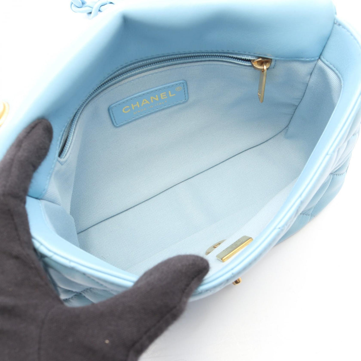 CHANEL Blue Matelasse combination metal fittings Lambskin (sheep leather) 2107601163825