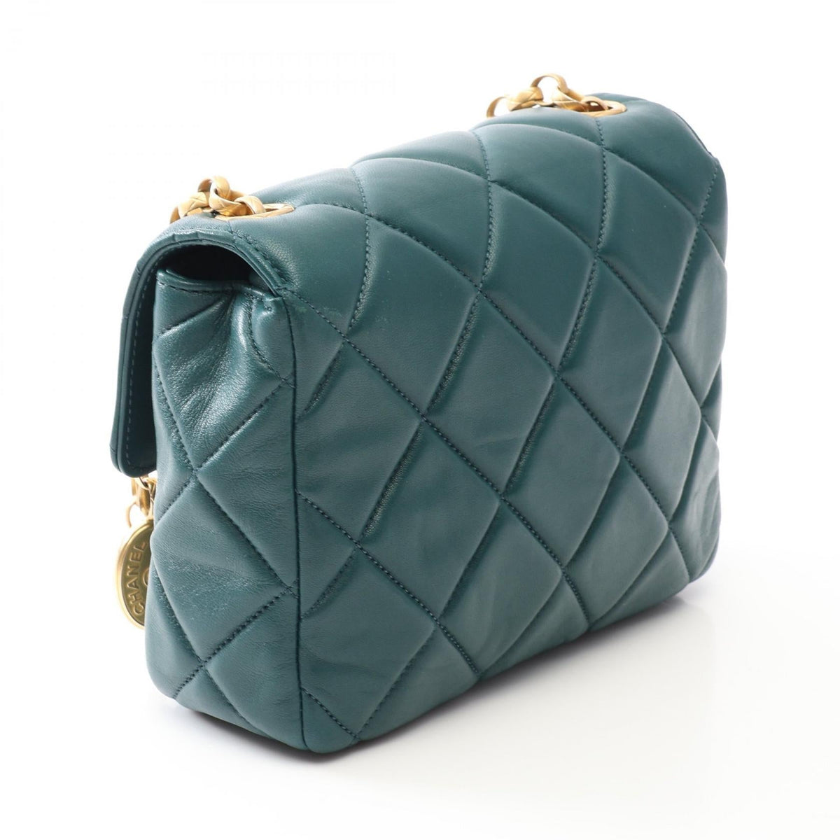 CHANEL Green Matelasse Lambskin (sheep leather) 2107601163856