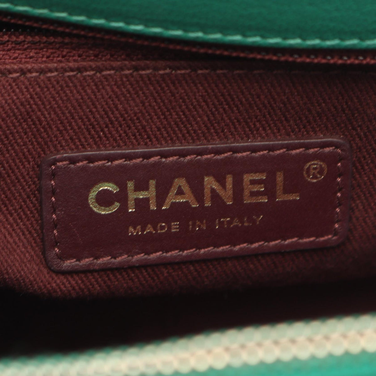 CHANEL Green Matelasse 2WAY leather 2107601163993