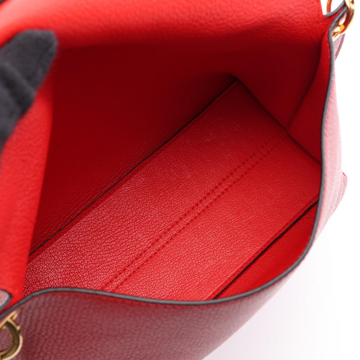 LOEWE Avenue Anagram Shoulder Bag Red leather 2101219975474