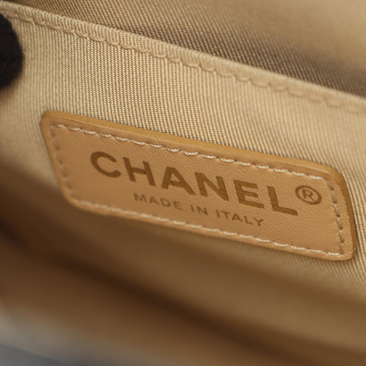 CHANEL Black Matelasse Round 2WAY leather 2106800634822