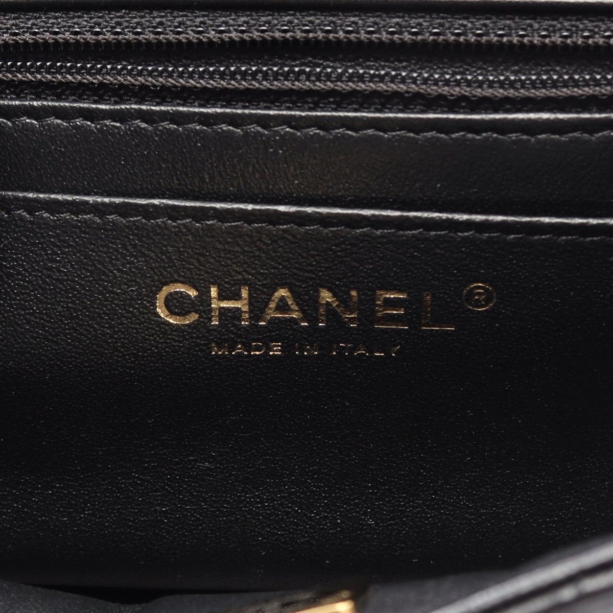 CHANEL Black Mini Matelasse Lambskin (sheep leather) A35200 2120300053556