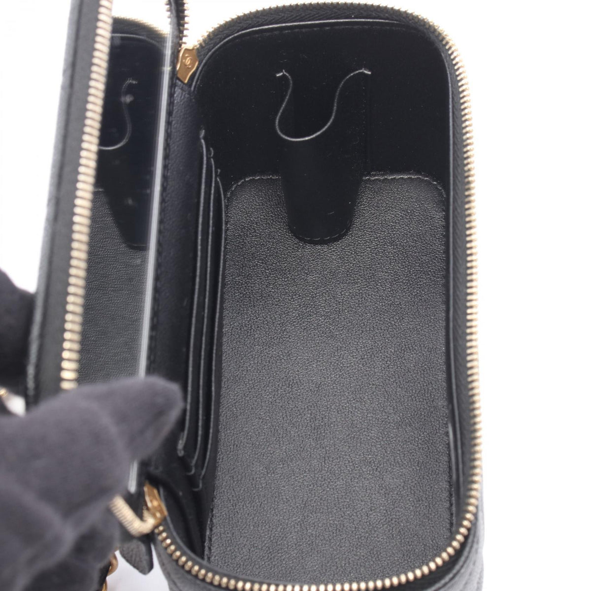 CHANEL Black Matelasse vanity Calfskin (cowhide) AP3376 2106800634501
