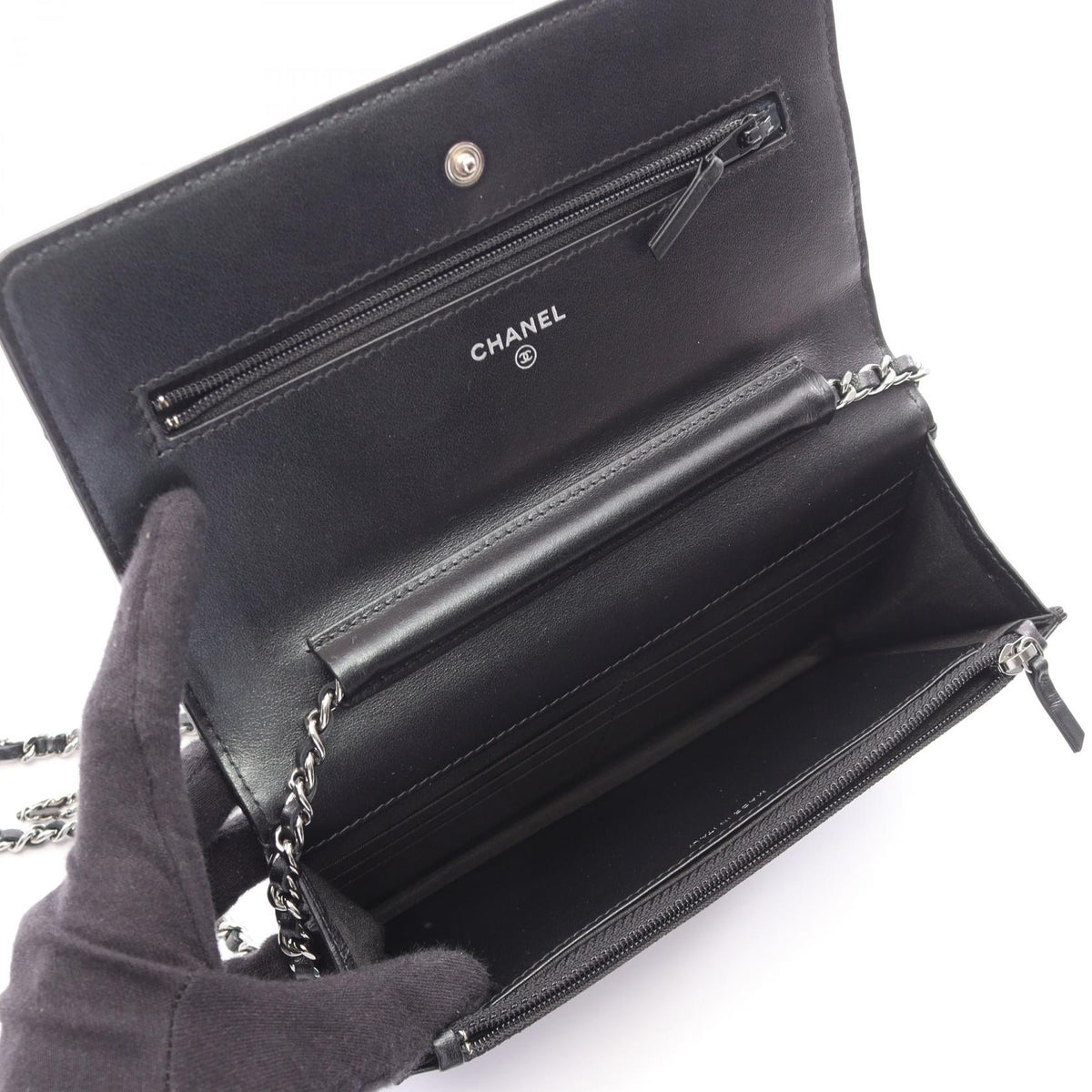 CHANEL Black Matelasse leather 2106800634488