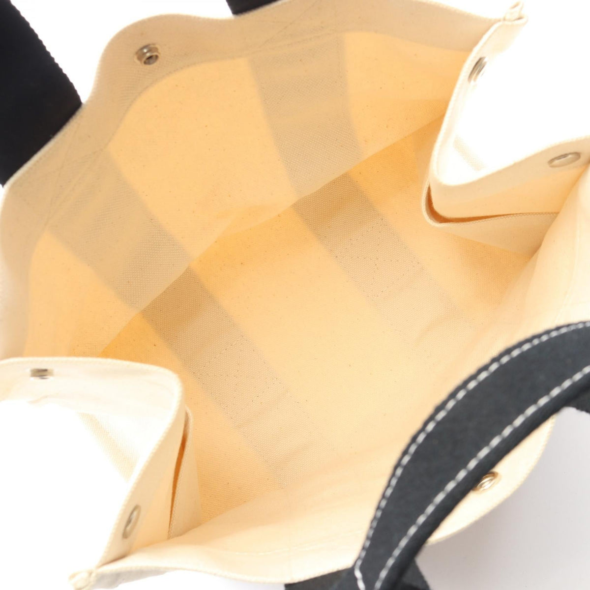 HERMES Bora Bora PM Tote Bag Beige/Black canvas 2101219965055