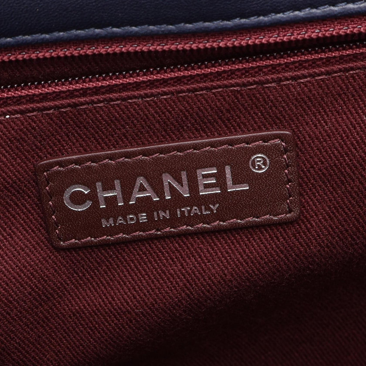 CHANEL Navy Chevron V-stitch ChainShoulder Lambskin (sheep leather) 2101219958774