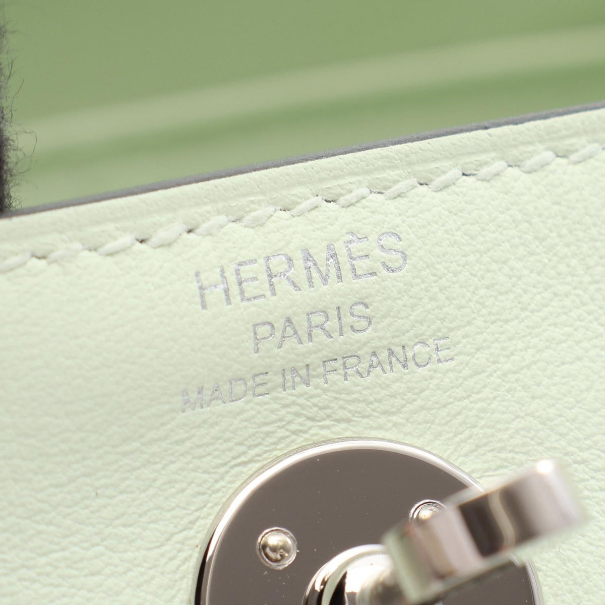 HERMES Lindy Mini Shoulder BagVert Fizz Vert Fizz Green Vaux Swift leather leather Calfskin (cowhide) Vaux Swift leather 2120100033390
