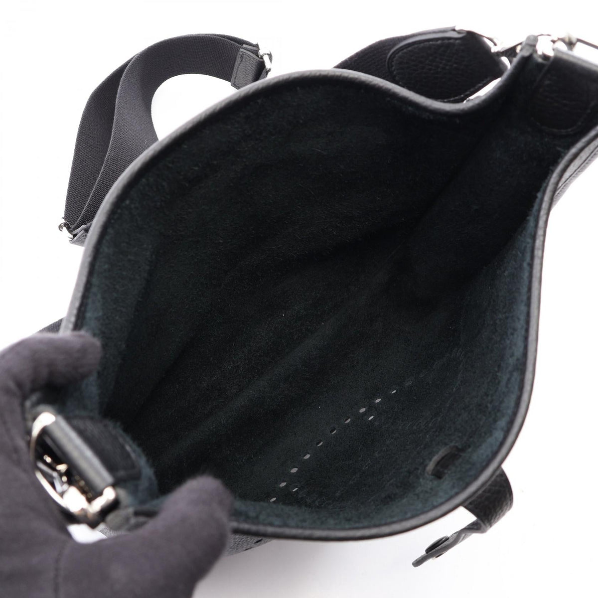 HERMES Evelyne 3 Troyes PM Shoulder BagNoir Black Noir Black Black Taurillon Clemence leather Taurillon Clemence 2101219927671