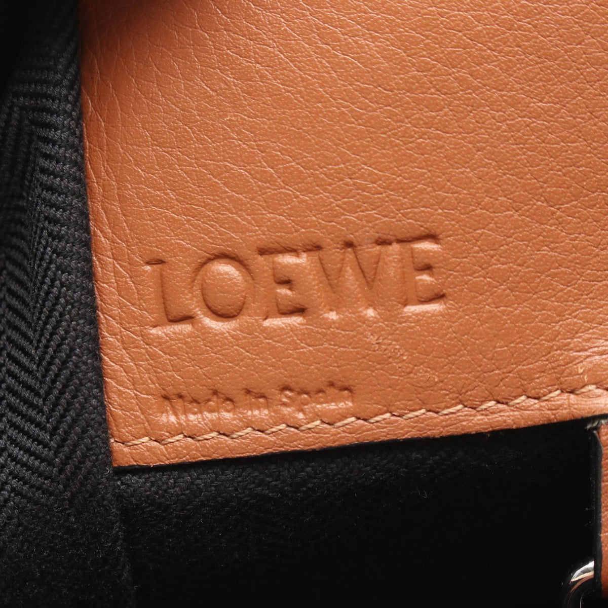 LOEWE HAMMOCK SMALL (2-Way Hammock) Handbag Brown leather 2101219923055