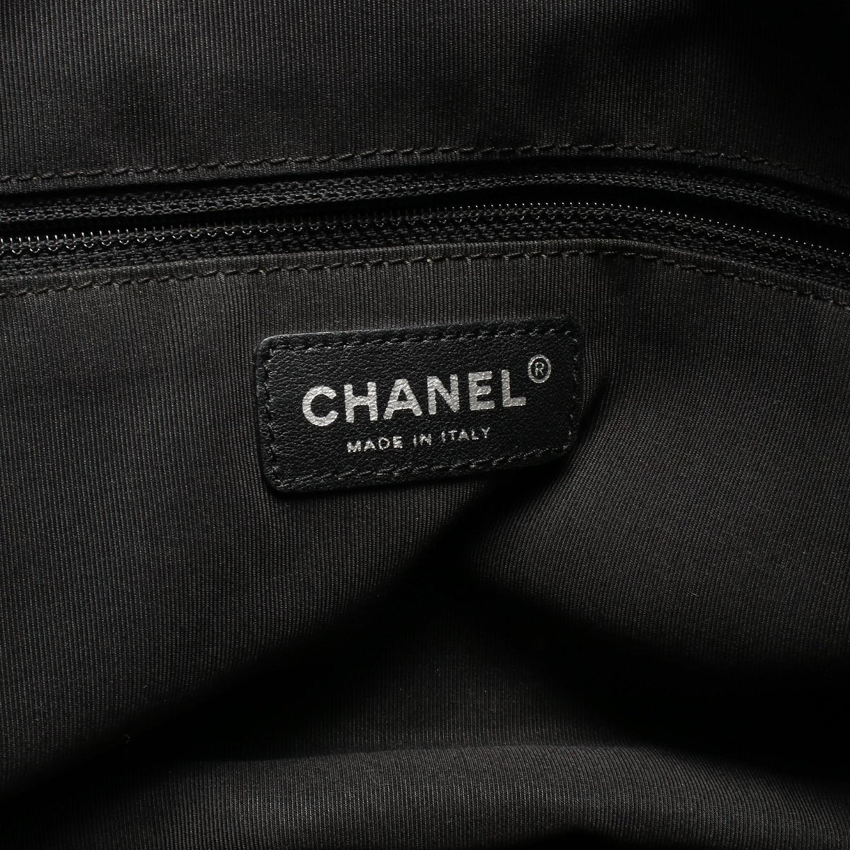 CHANEL Black COCO Mark leather 2101219922720