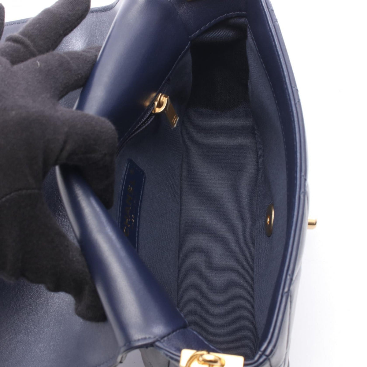 CHANEL Navy Matelasse small flap Lambskin (sheep leather) 2106800631579