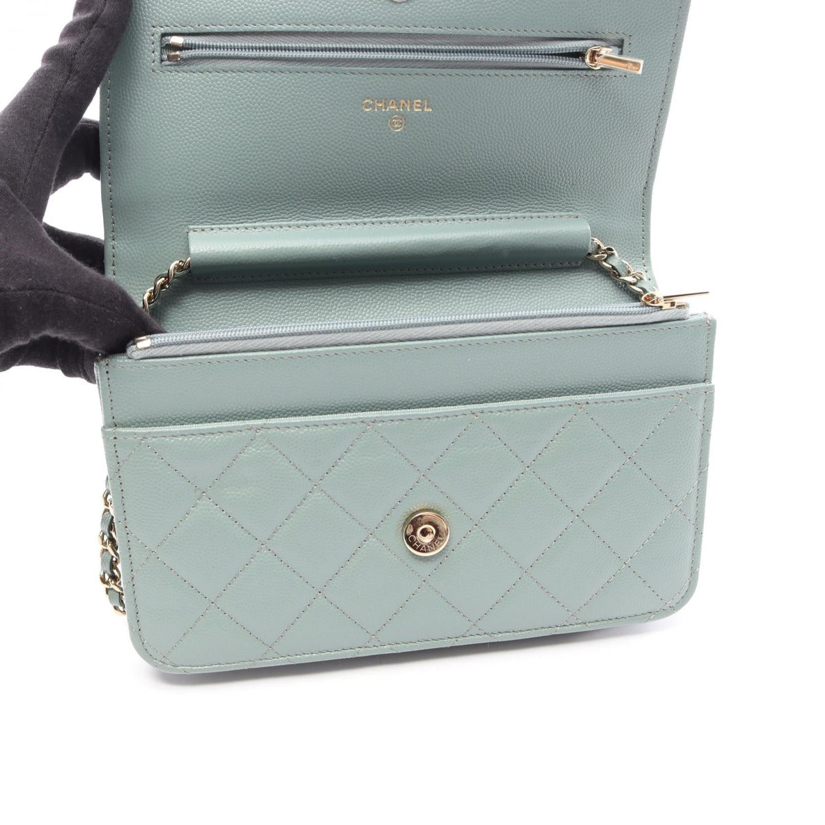 CHANEL Green Matelasse Grained Calfskin leather 2106800631654