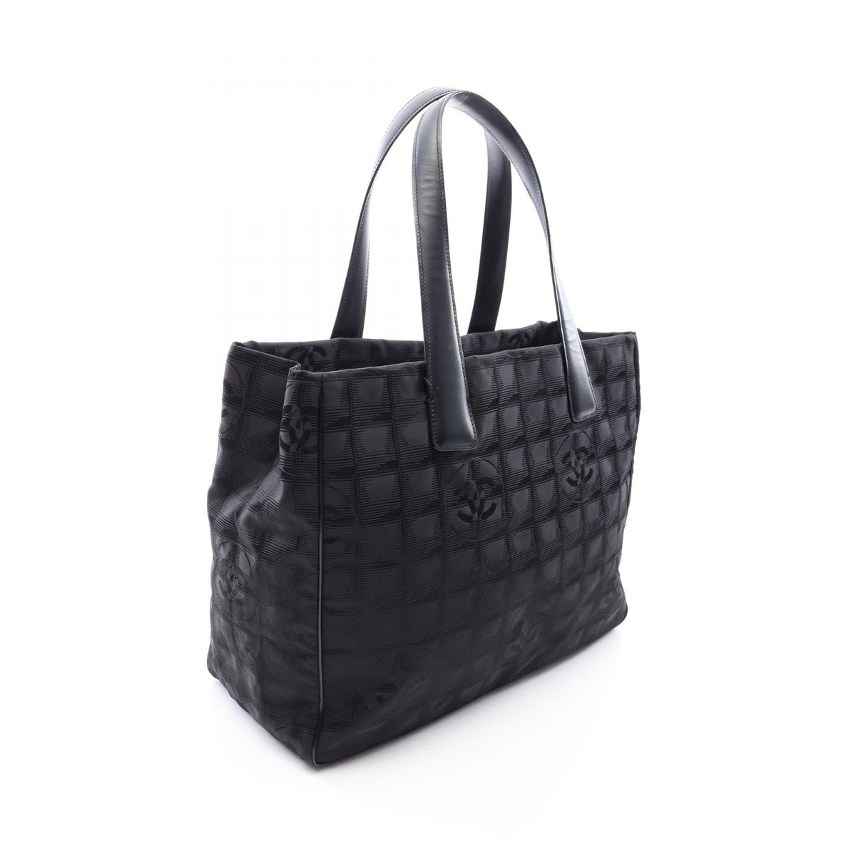 CHANEL Black New Travel Line MM leather�Nylon canvas A15991 2101219912127