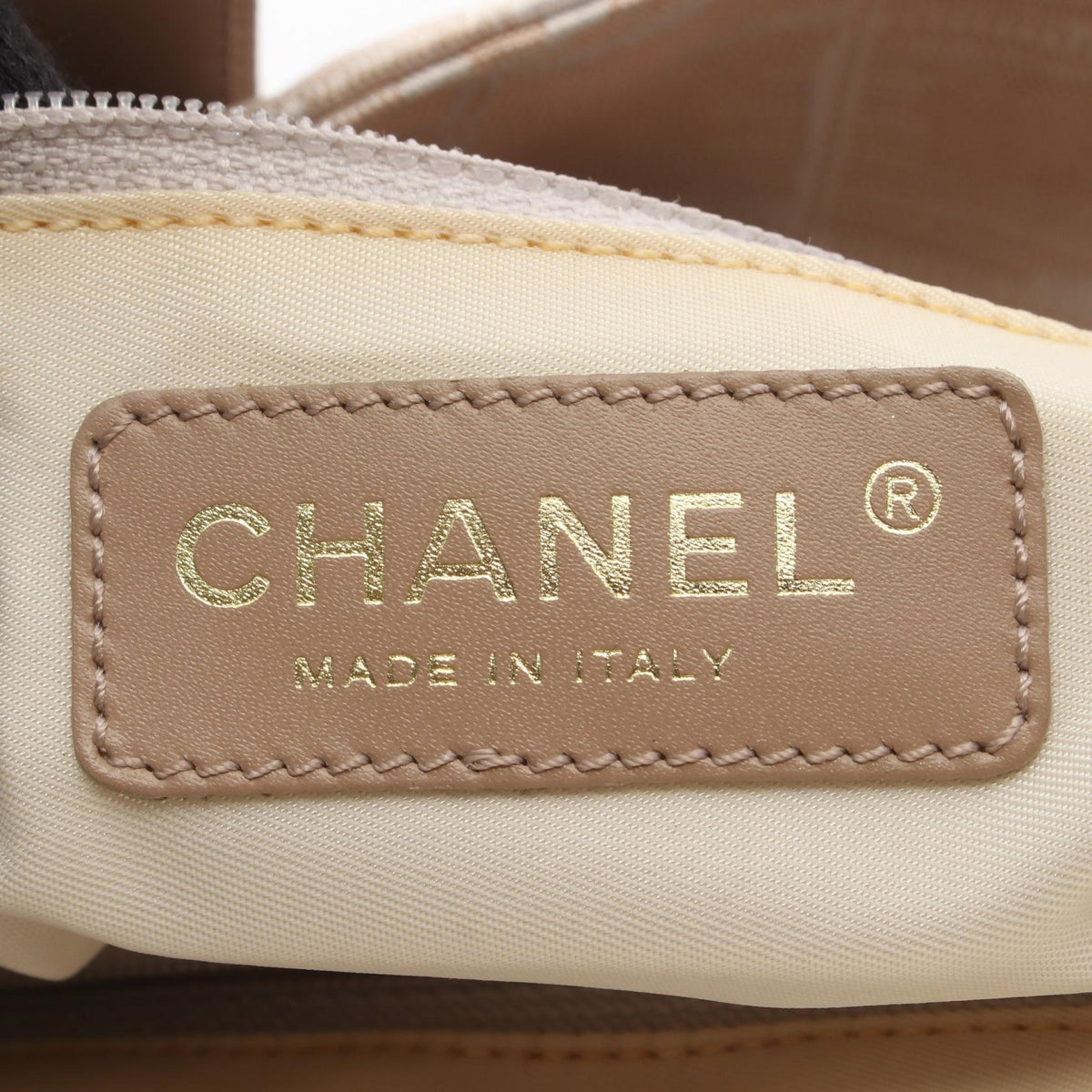 CHANEL Pink New travel line GM leather�Nylon canvas A15825 2101219908670