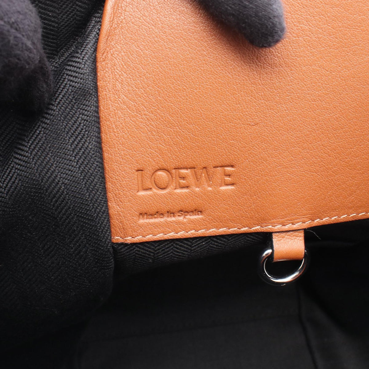 LOEWE HAMMOCK SMALL (2-Way Hammock) Handbag Brown leather 2101219904603