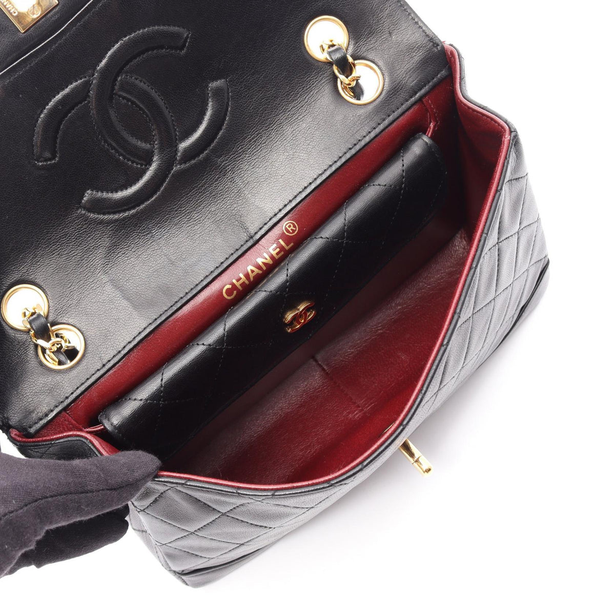 CHANEL Black Matelasse Lambskin (sheep leather) 2101219888095