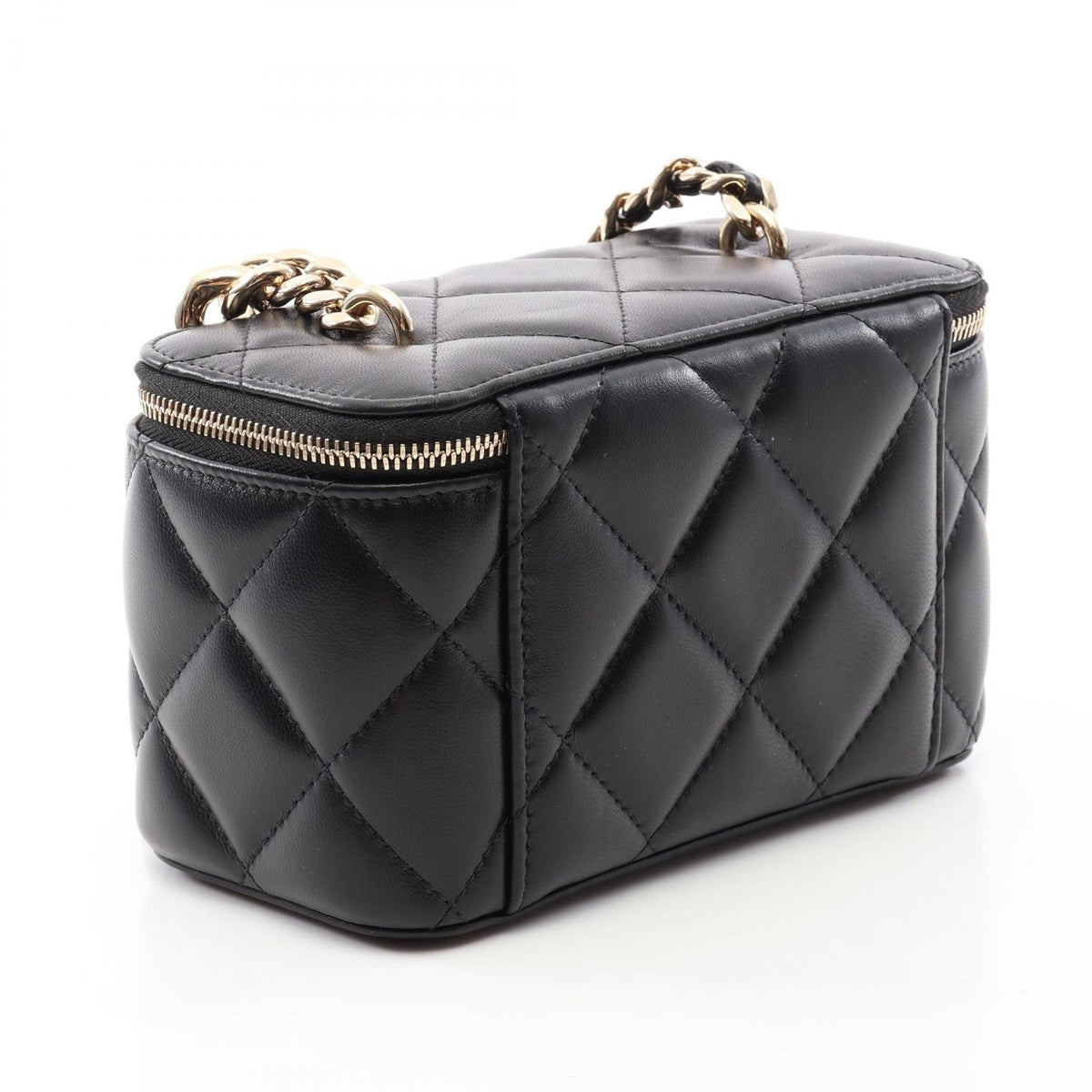 CHANEL Black Matelasse Vanity Combination Hardware Lambskin (sheep leather) 2106800640731