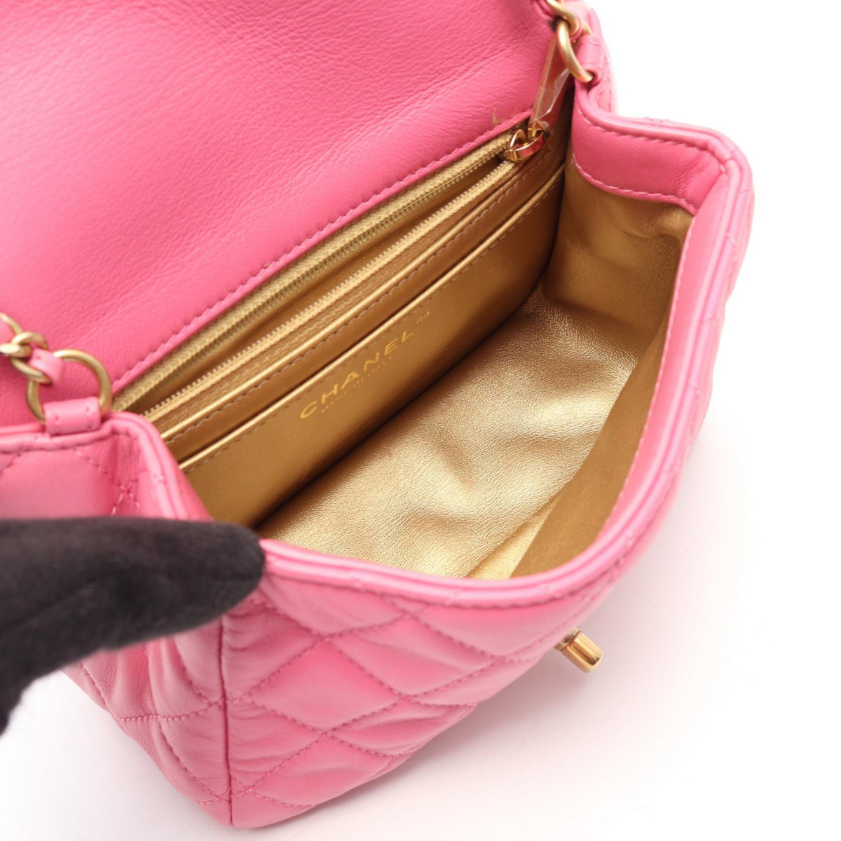 CHANEL Pink Matelasse leather 2101220099794