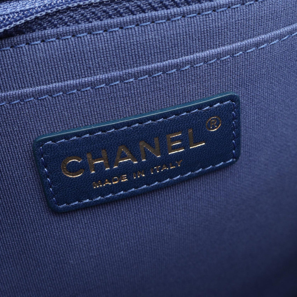 CHANEL Blue Matelasse Chain denim 2101220037512