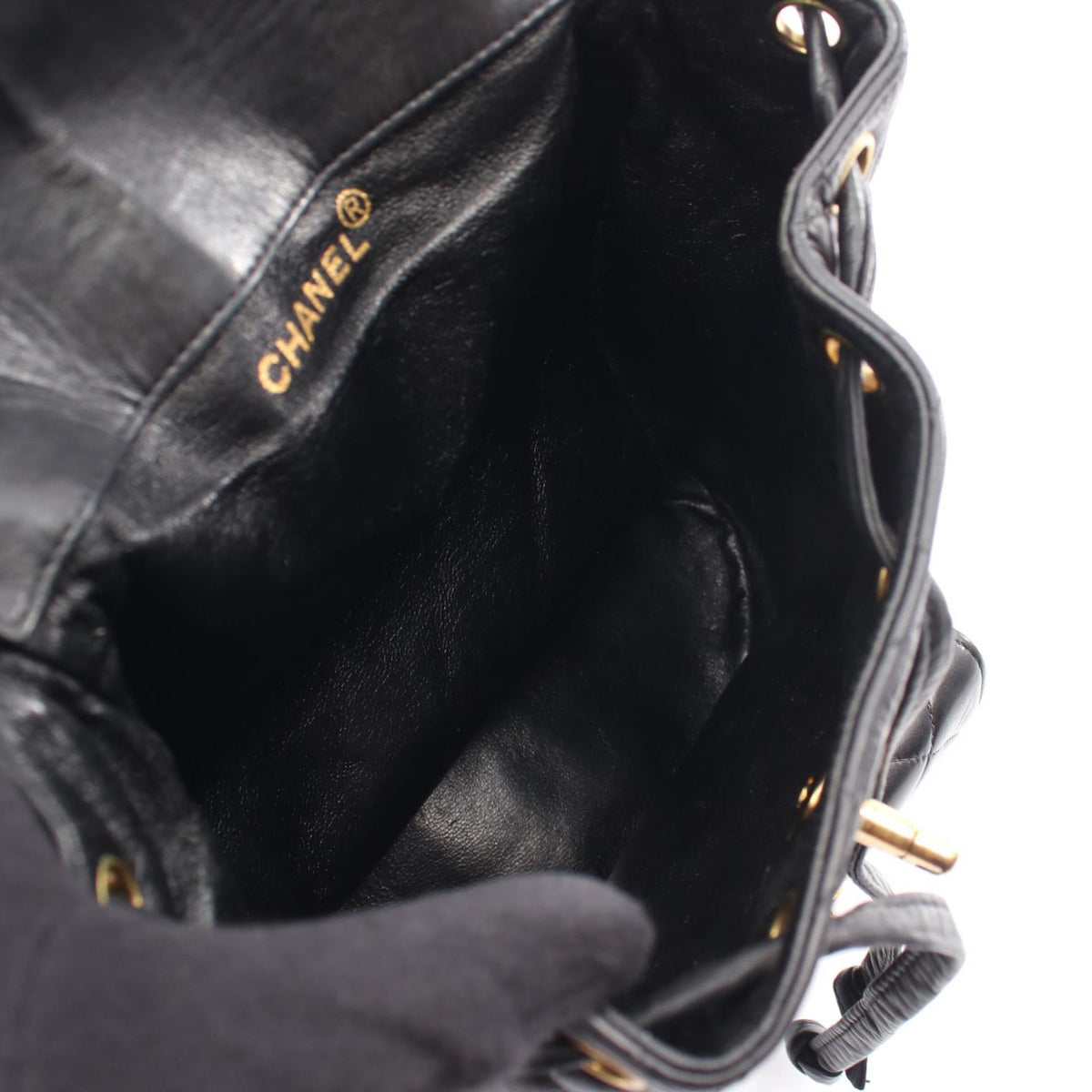 CHANEL Black Matelasse Turn Lock Chain Lambskin (sheep leather) A04194 2101219931845