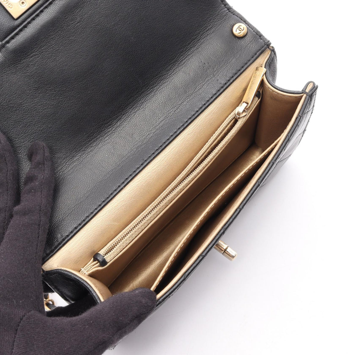 CHANEL Black Matelasse Lambskin (sheep leather) 2101219864693