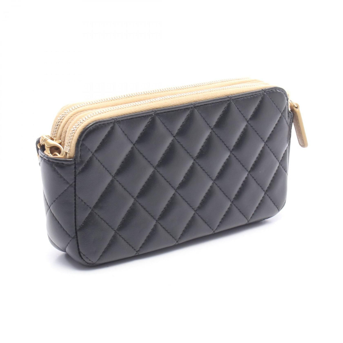 CHANEL Black/Brown Matelasse phone case Lambskin (sheep leather)�Suede AP4743 2101219872414