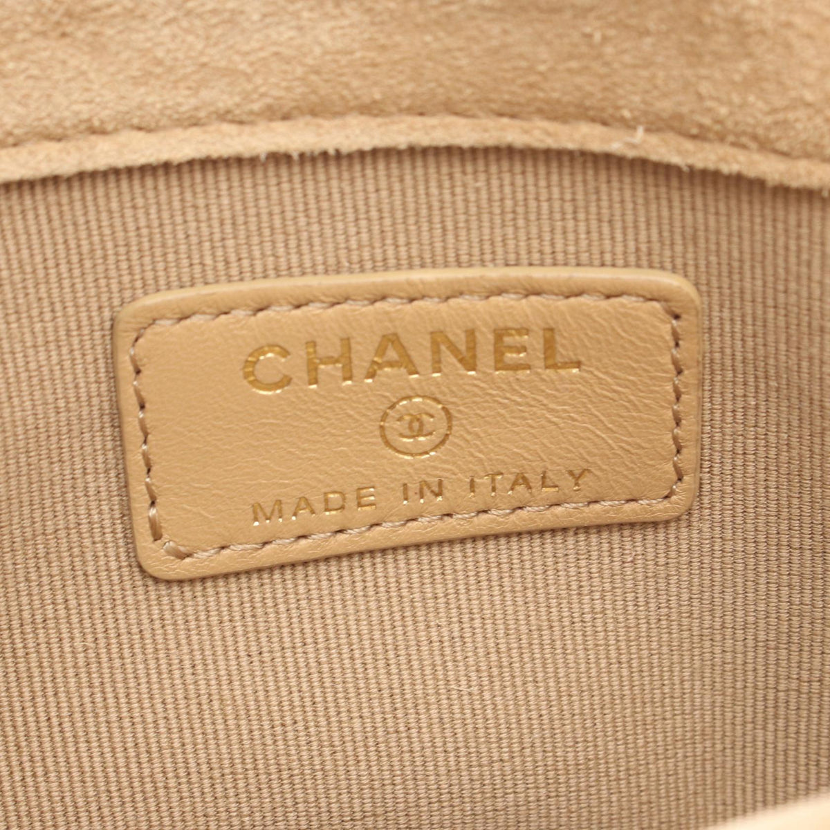 CHANEL Black/Brown Matelasse phone case Lambskin (sheep leather)�Suede AP4743 2101219872414