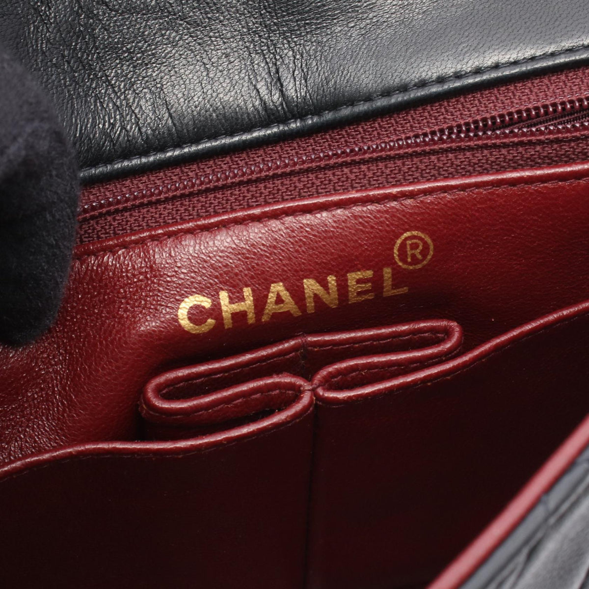 CHANEL Black Mini Matelasse 20 Lambskin (sheep leather) 2101219844237