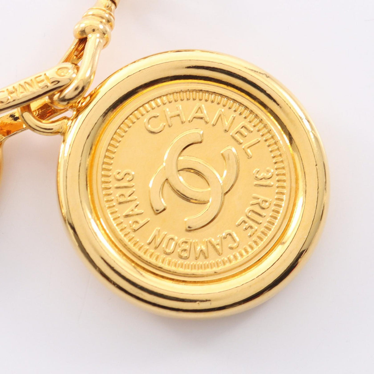 CHANEL Gold/Black COCO Mark Chain leather�Gold Plated 2100301253124