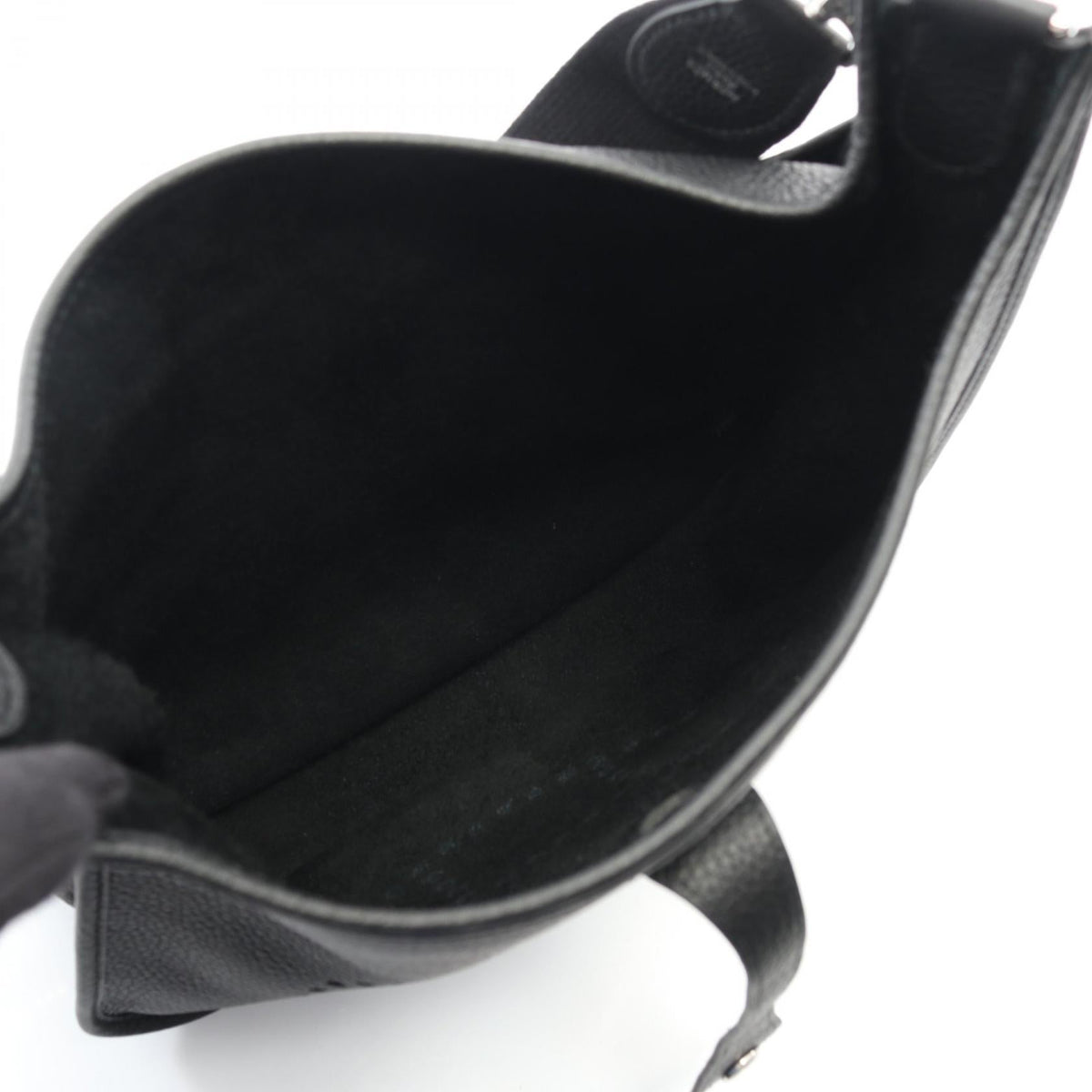 HERMES Evelyne 3 Troyes PM Shoulder BagNoir Black Noir Black Black Taurillon Clemence leather Taurillon Clemence 2101219459486