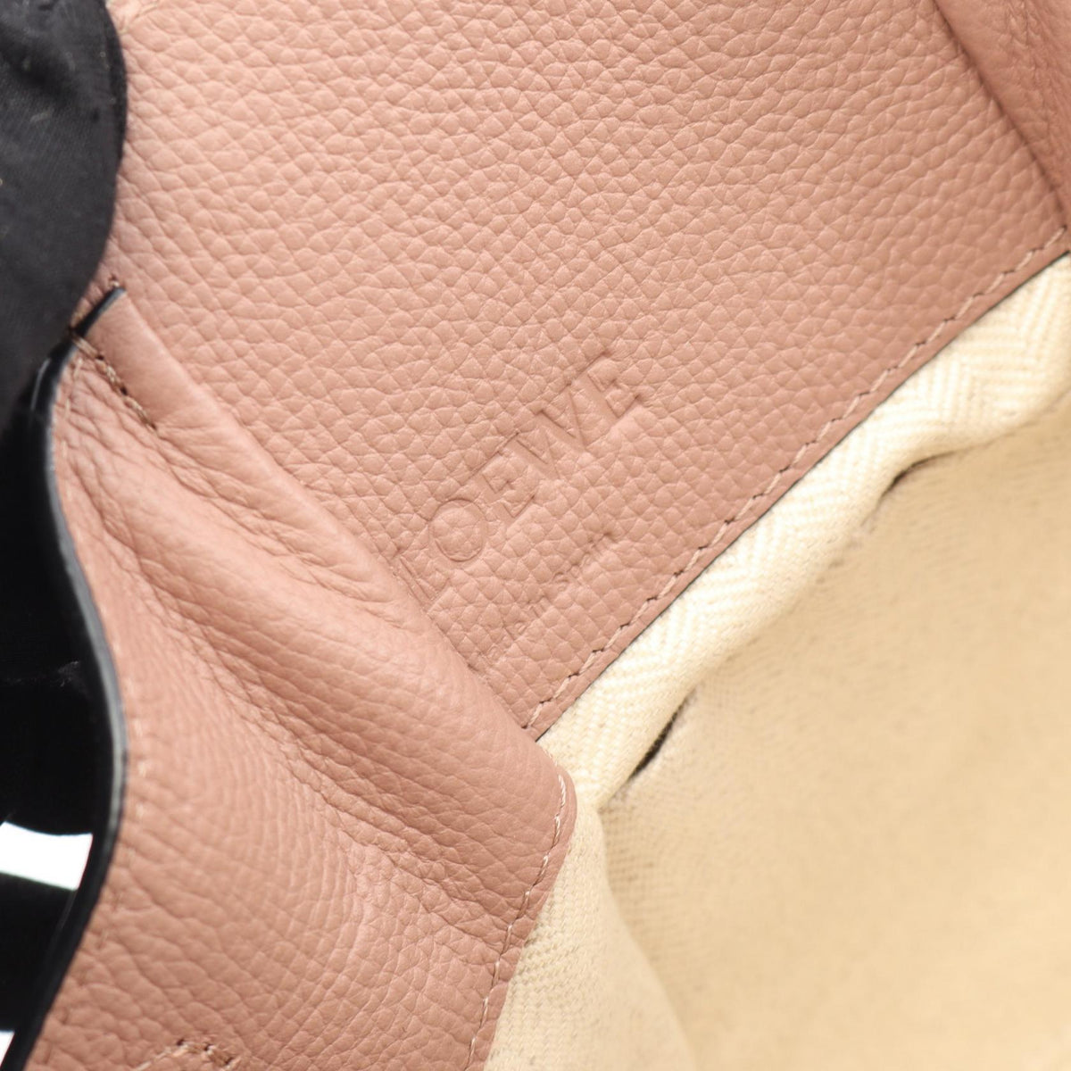 LOEWE mini hammock drawstring bag Handbag Pink leather A538V07X10 2107601099087