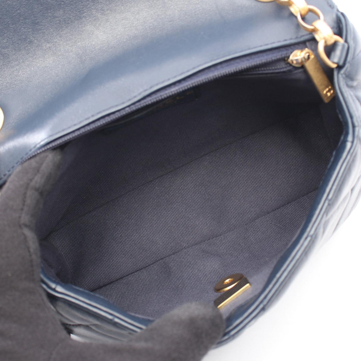 CHANEL Navy Matelasse Lambskin (sheep leather) 2101219679570