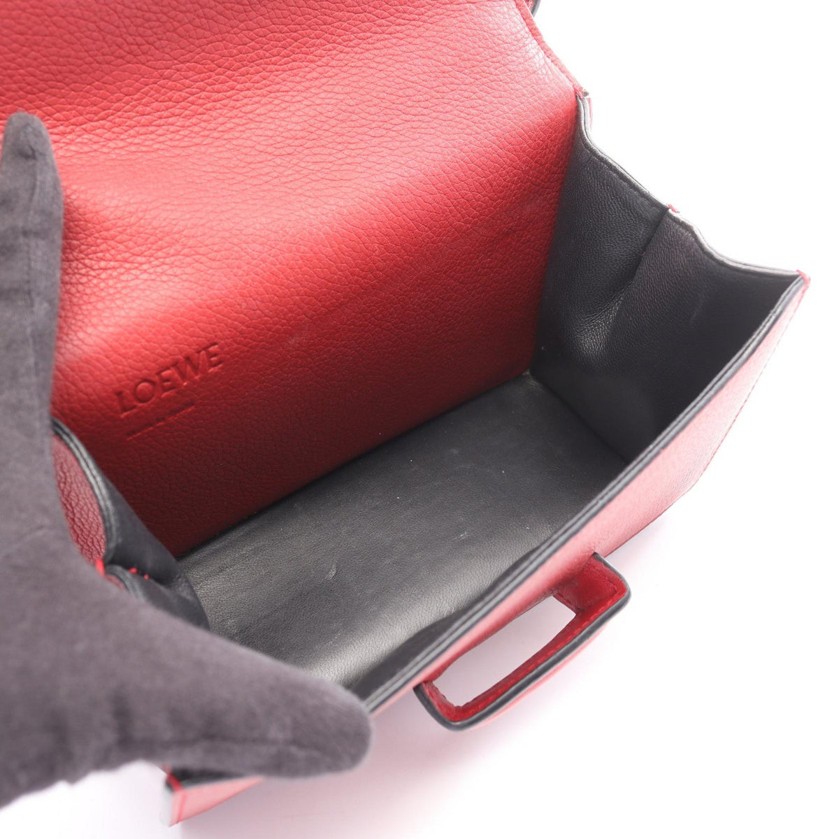 LOEWE Barcelona Shoulder Bag Red leather 2101219675022
