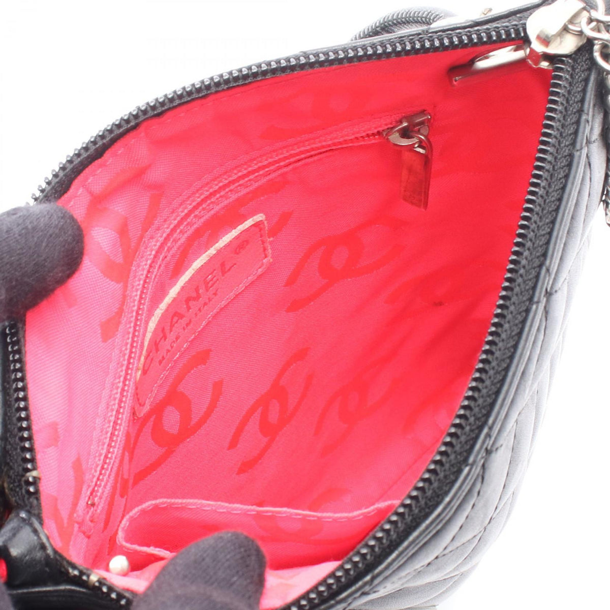 CHANEL Black/White Cambon line leather 2101219812090