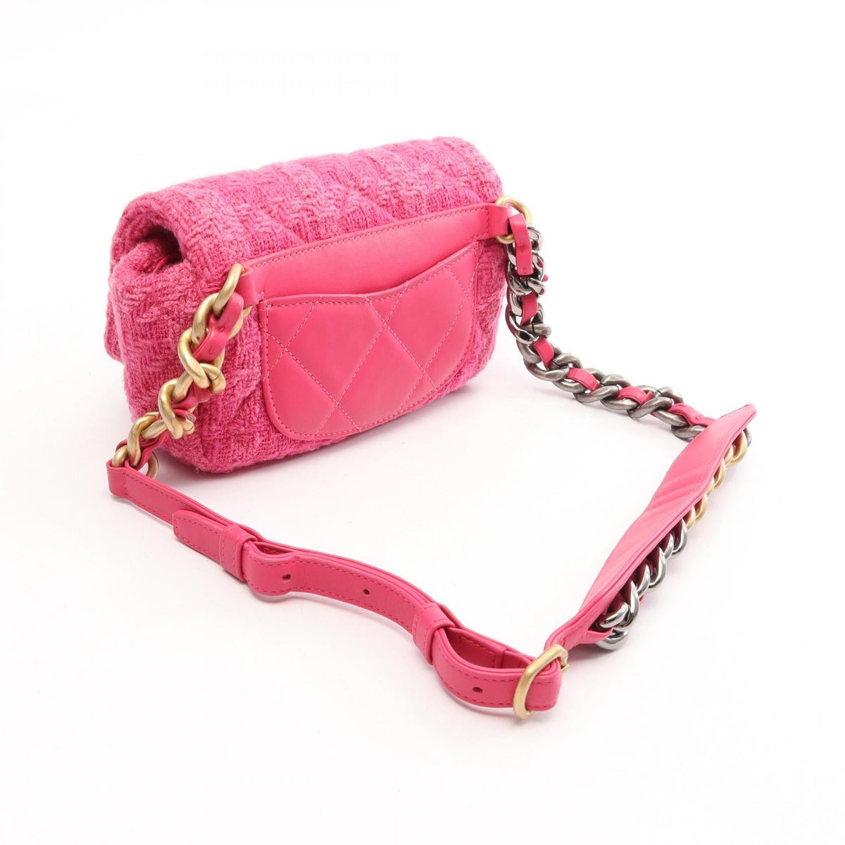 CHANEL Pink CHANEL19 Matelasse combination hardware Fabric�leather 2101219806747