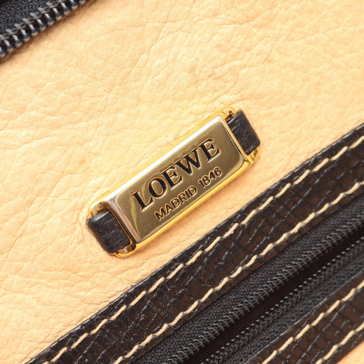 LOEWE Tote Bag Black leather 2101219803777