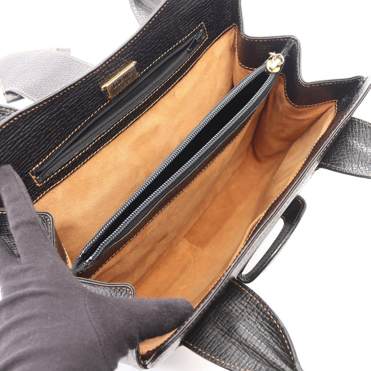 LOEWE Barcelona Shoulder Bag Black leather 2101219834771