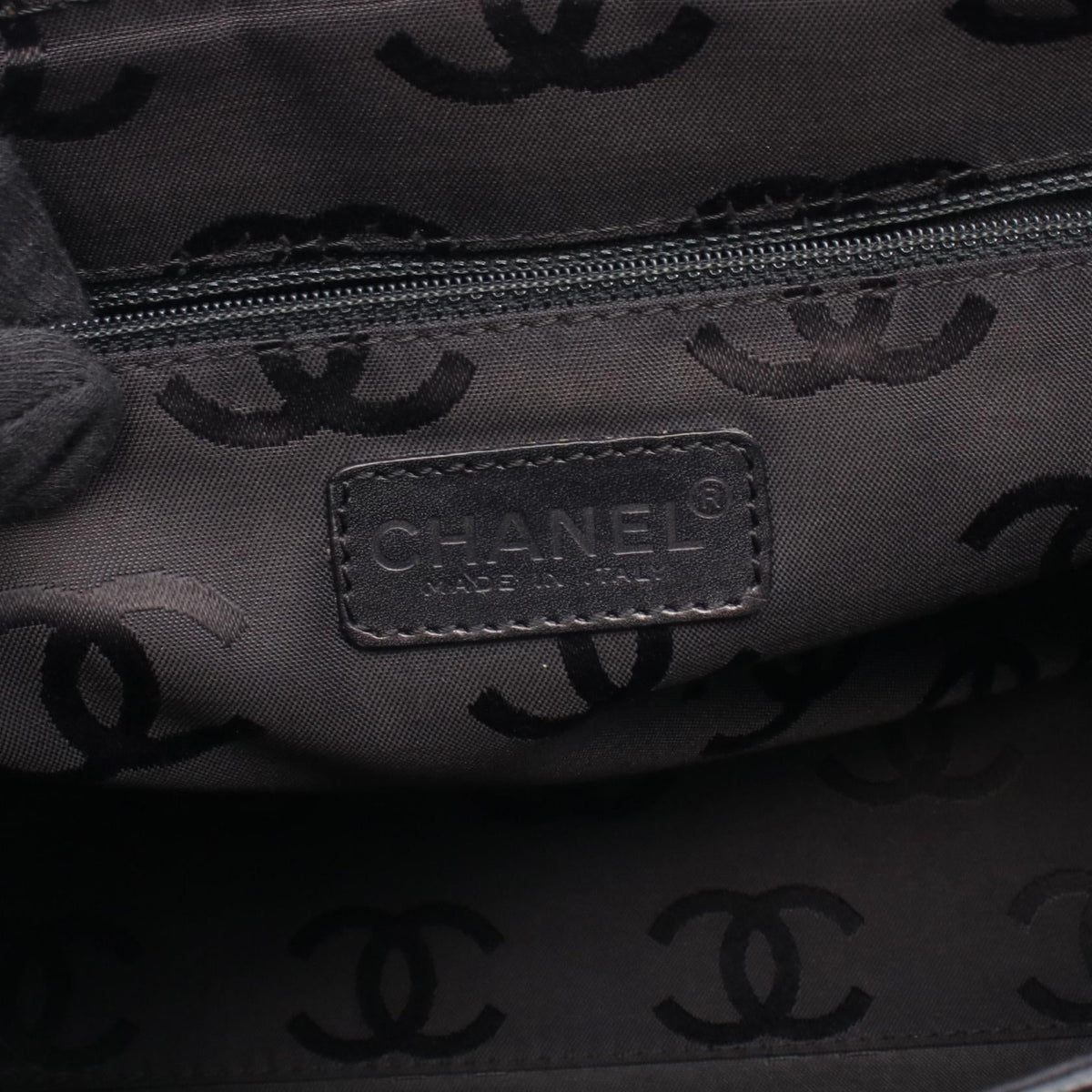 CHANEL Black Turn lock Grained Calfskin leather 2101219913247