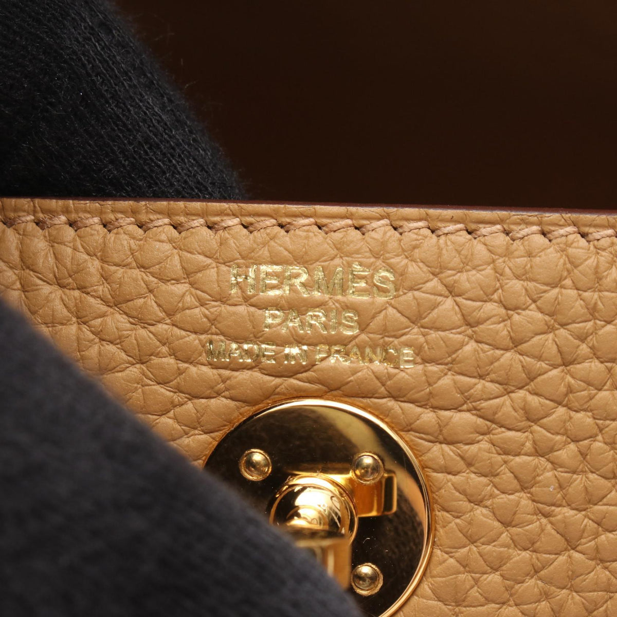 HERMES Lindy Mini Biscuits Shoulder BagBiscuit Biscuit Brown Taurillon Clemence leather 2101220073947