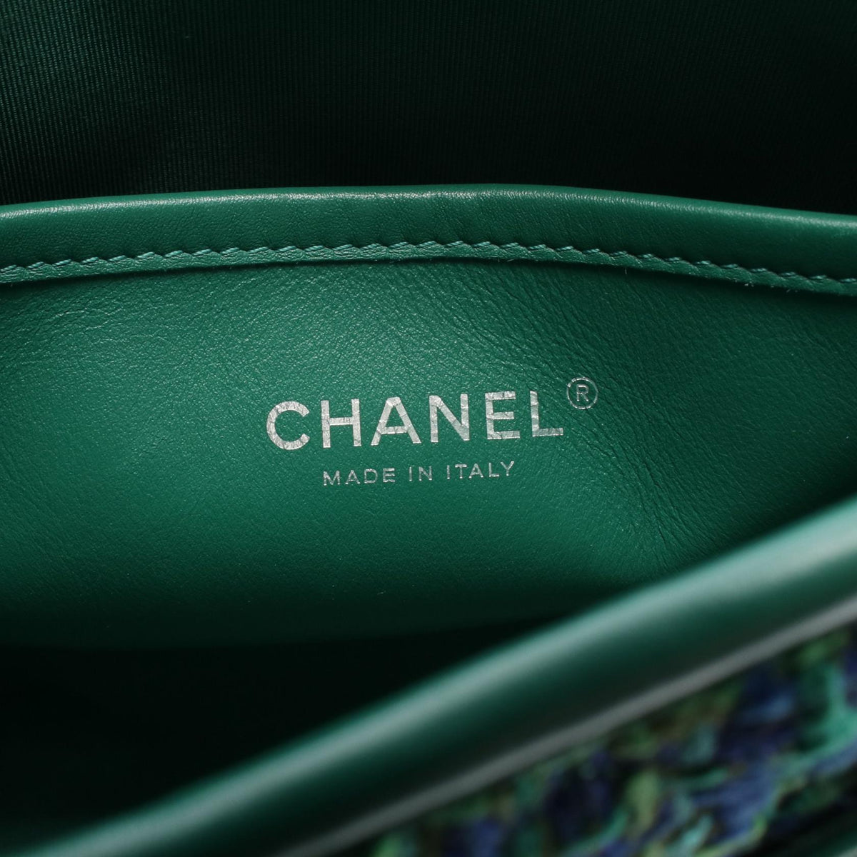 CHANEL Green/Blue/Multicolor Matelasse Hobo Fabric�leather 2101220073817