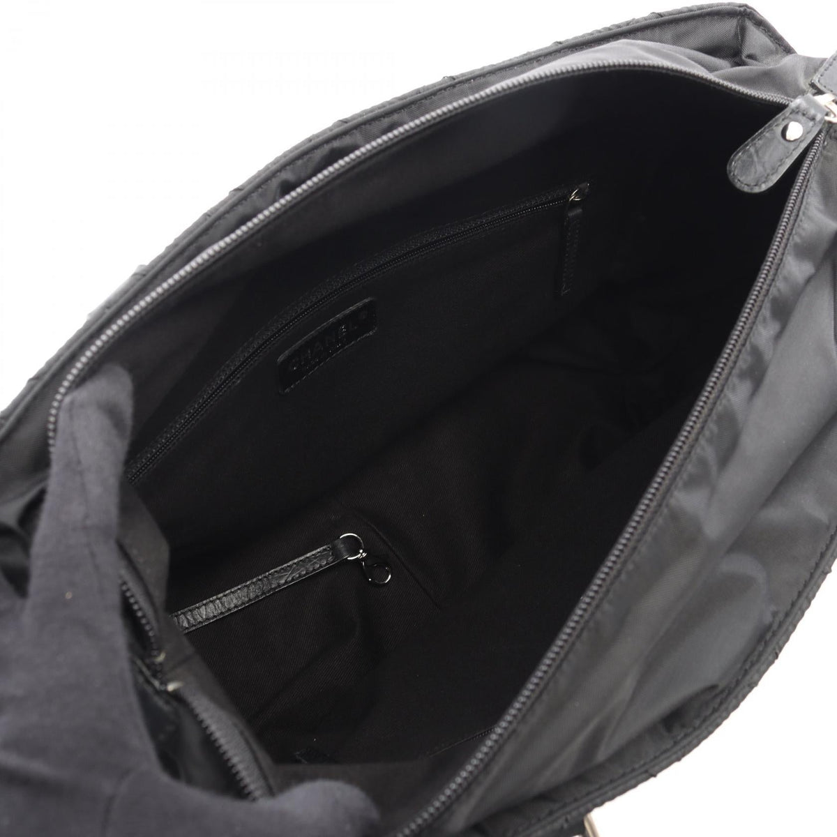 CHANEL Black Paris New York Line Nylon�leather 2101219590714