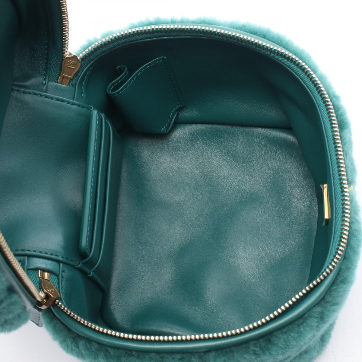 CHANEL Green Matelasse Vanity 2WAY leather fur AS3357 2106800630787