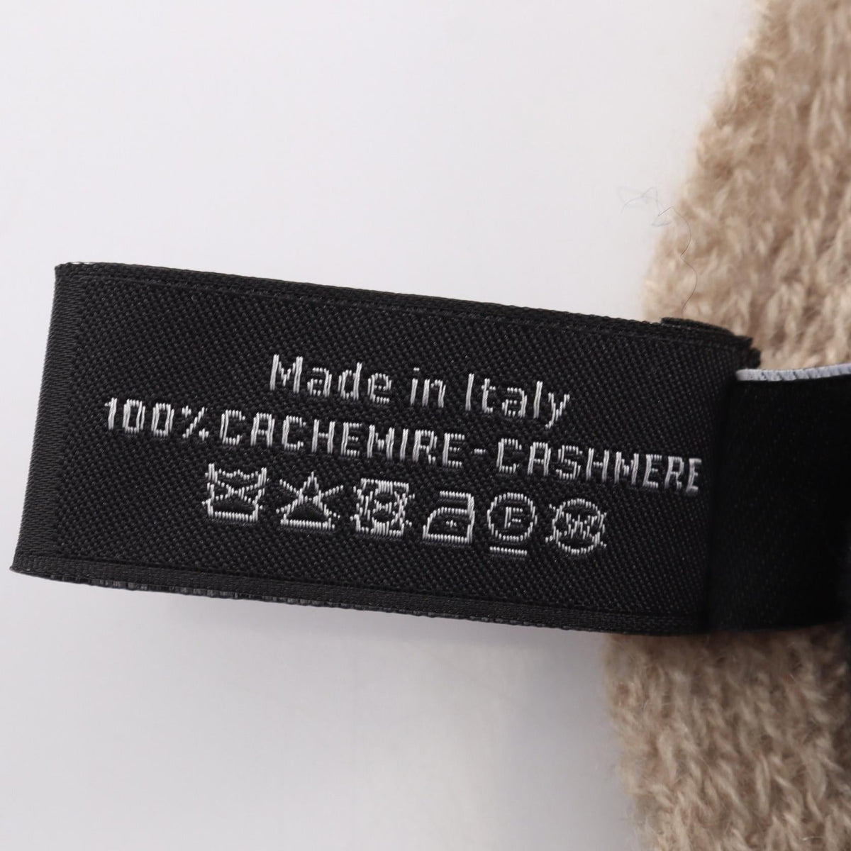 CHANEL Beige COCO Mark Other�cashmere 2107601177266