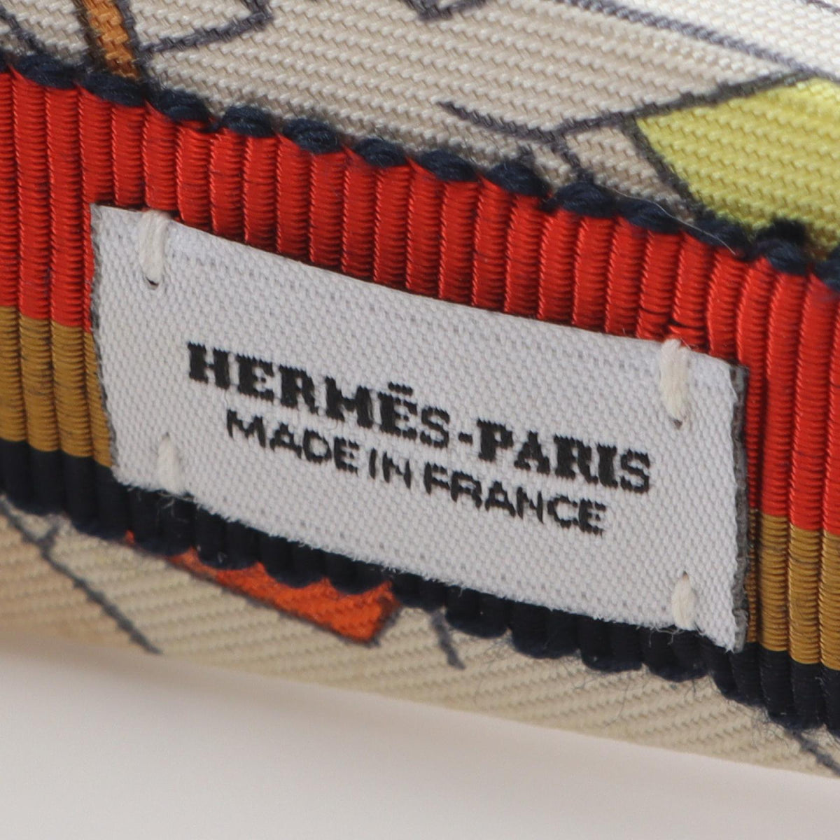 HERMES La Legende Du Cheval KatyushaOrange Orange Orange/Yellow silk Other silk 2104102480567