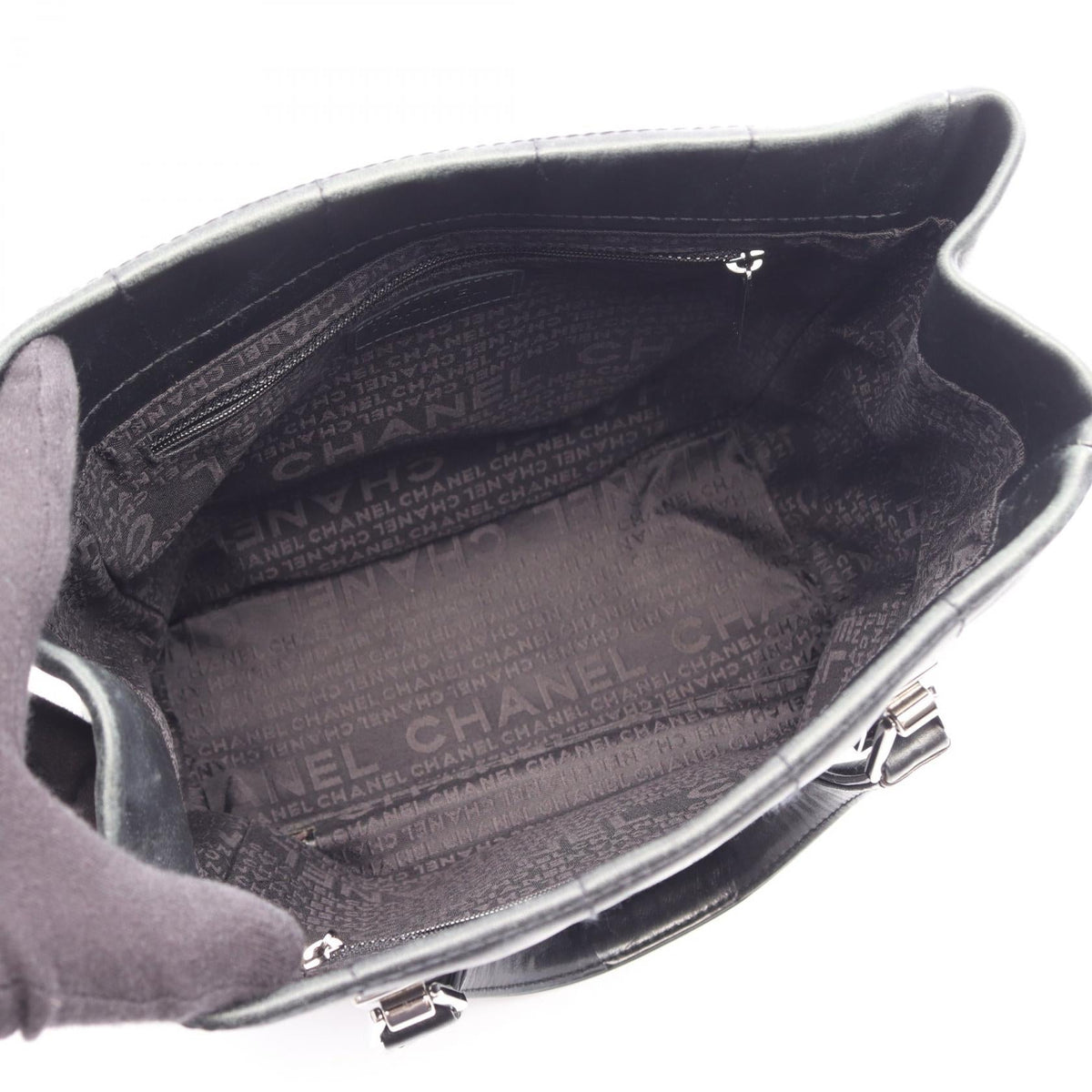 CHANEL Black Chocolate bar Lambskin (sheep leather) 2101220094584