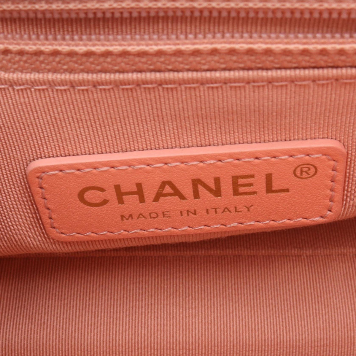 CHANEL Pink Matelasse logo Lambskin (sheep leather) AS4190 2101220130633