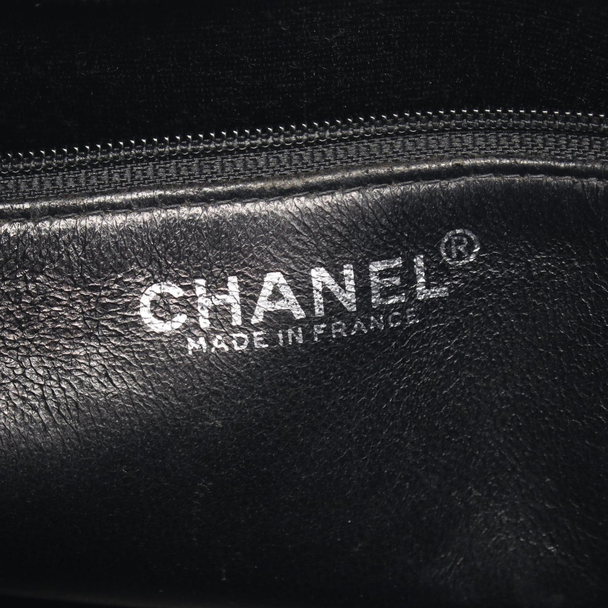 CHANEL Black Medallion tote Grained Calfskin leather A01804 2101219832739